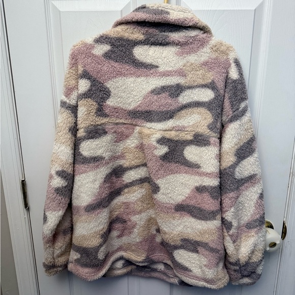 Cozy Fleece Quarter-Zip Pullover - Picture 2 of 3